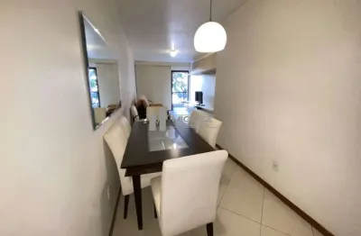Viva com conforto e mobilidade! apartamento a venda na rua doutor satamini, tijuca, com varanda, 3 quartos ( 1 suite) e 2 vagas de garagem. a apenas 350m do metrô afonso pena, é perfeito para quem bus