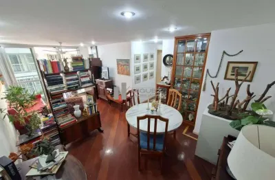 Morar bem é morar aqui! apartamento a venda no condomínio charles chaplin, tijuca, com varanda, 2 quartos (sendo 1 suíte) e vaga de garagem. localizado na rua engenheiro enaldo cravo peixoto, colado a