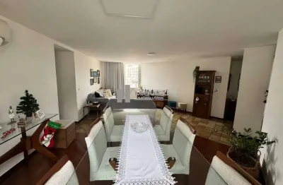 Seu novo lar na tijuca! apartamento a venda rua sabóia lima, com 3 quartos ( 1 suite) e 1 vaga de garagem. a poucos passos do metrô uruguai, este imóvel une conforto e uma localização estratégica para