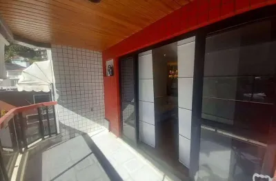 Na rua com condomínio de lazer total, venda de apartamento com 4 quartos, suíte, 3 vagas e 145m² de garagem.