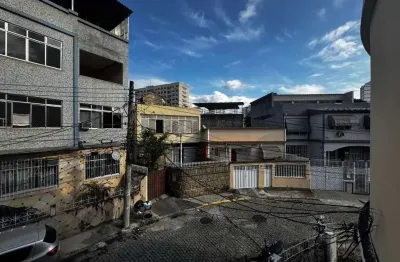 Oportunidade imperdível! apartamento em vila fechada na rua capitão resende, cachambi, 2 quartos, 95m² e 1 vaga de garagem. localizado próximo aos shopping, oferece conforto e praticidade para seu dia