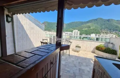 Na tijuca, uma cobertura duplex à venda com 4 quartos (1 suíte) e 2 vagas na escritura, pertinho do metrô uruguai. ideal para viver com conforto e praticidade. fale conosco e agende sua visita!