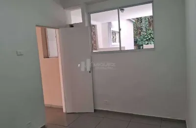 Oportunidade única: casa à venda com 3 quartos, quintal e localização privilegiada em rua 100% residencial na pereira soares. viva com tranquilidade! contate-nos para mais detalhes.