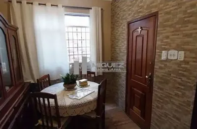 Na tijuca, casa à venda na rua haddock lobo com 3 quartos e vaga. ideal para sua família viver com conforto em um endereço especial. contate-nos para conhecer!