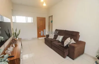 Cobertura compacta à venda na rua riachuelo. são 2 quartos e 70m² em um imóvel prático e bem localizado no centro da cidade.