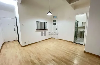 Apartamento a venda - sala, 2 quartos, banheiro social, ampla cozinha, dependências completas, 1 vaga de garagem - rua do bispo rio comprido.