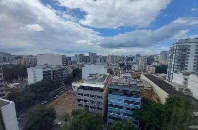 Apartamento à venda  - tijuca, avenida melo matos, 4 quartos (sendo 1 suíte), 2 vagas na escritura, piscina e churrasqueira, salão de festa, próximo ao metrô afonso pena.