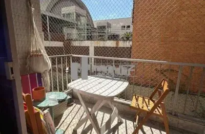 Na tijuca, imóvel à venda com varanda, 2 quartos (1 suíte) e vaga na escritura. rua paralela à haddock lobo, com ótima infraestrutura e localização estratégica.