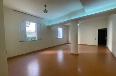 Apartamento à venda na tijuca salão , 2 quartos. colado no metro uruguai na rua conde  de bonfim