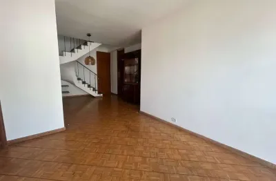 Excelente cobertura localizada na tijuca - rua desembargador izidro próximo a saens pena, 3 quartos, varanda, piscina, dependências