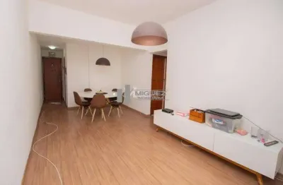 Apartamento à venda. rua barão de itapagipe, tijuca. próximo à rua haddock lobo. 3 quartos e porteiro 24 horas.