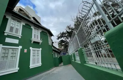 Excelente oportunidade para o seu negócio! casa comercial para venda na tijuca a poucos metros da praça afonso pena!