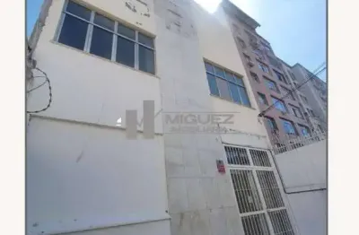 Prédio comercial e terreno à venda na rua são francisco xavier. em frente ao colégio militar.  excelente oportunidade para novos empreendimentos.