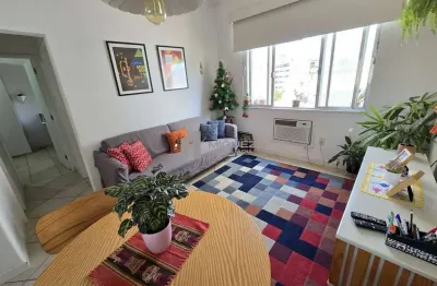 Rua alzira brandão - tijuca - sala, 2 qiuartos, 1 banheiro social, cozinha com armários planejados, dependências completas - 70m²