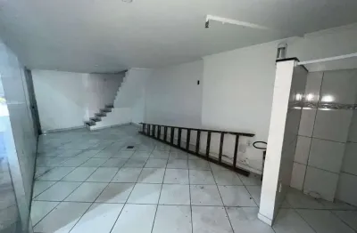 Casa comercial para alugar na Rua Ana Barbosa, 74, Méier, Rio de Janeiro