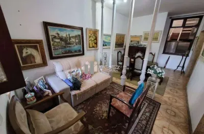 Vendo casa rua barão de ubá. 3 quartos e um terraço maravilhoso com vaga