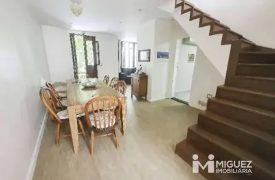 Casa de vila  a venda, rua uruguai, tijuca, rj! área nobre! 3 quartos (1 suíte) toda modernizada com piscina, churrasqueira – 140 m²