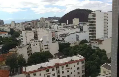 Apartamento à venda na tijuca! rua conde de bonfim! 2 quartos com dependências, varanda e vaga!