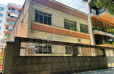 Casa comercial (duplex) para alugar na rua dona delfina - tijuca, área nobre debruçado no metrô uruguai! aproximadamente 510m²!