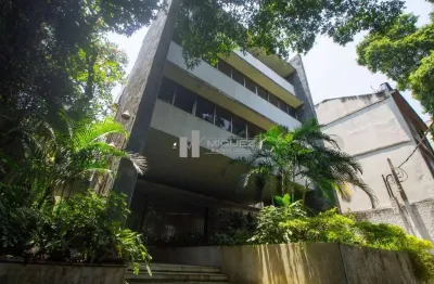 Prédio para alugar na avenida paulo de frontin! acesso rápido para zona sul!