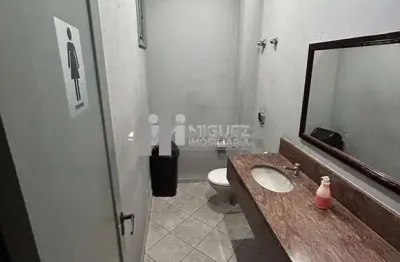 Prédio comercial à venda rua moraes e silva-  maracanã com 710 m²- perfeito para sua empresa!  faça contato!