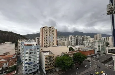 Apartamento à venda, av maracanã com 2 quartos, dependência e vaga na escritura