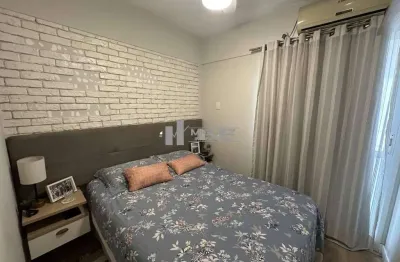 Apartamento à venda junto à praça afonso pena. possui 2 quartos (1 suíte), varanda, escritório e vaga de garagem. localização privilegiada, perto de tudo, em um dos pontos mais desejados da tijuca. ag