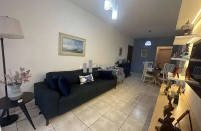 Apartamento à venda na rua haddock lobo, a poucos passos da praça afonso pena. são 80m² bem distribuídos, com 2 quartos, sala com varanda e 1 vaga de garagem. localização privilegiada, em rua tradicio