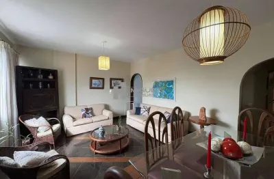 Apartamento à venda na Av Maracanã junto a Pça Varnhagem, sala ampla, 3 quartos sendo 1 suíte com closet e vaga na escritura