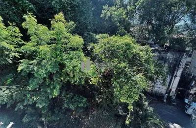 Apartamento à venda na rua campinas, no recanto do grajaú. localizado em uma área tranquila e rodeada por verde, este imóvel conta com 2 quartos, sendo 1 suite, álem de 1 vaga de garagem. ideal para q