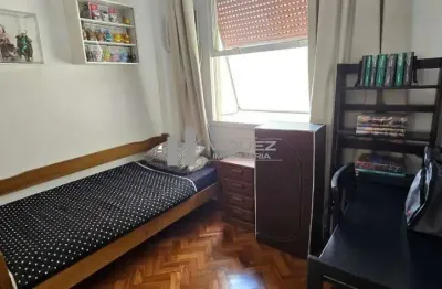 Apartamento pronto para morar! sala,  2 quartos e dependência completa com vaga de garagem em localização privilegiada na tijuca