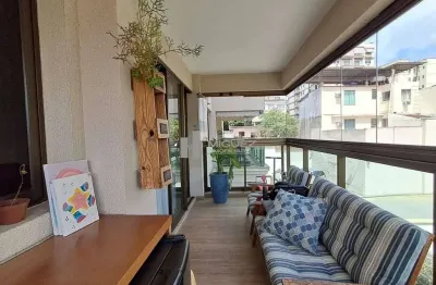 Exclusivo apartamento, varanda, 3 quartos e vaga. prédio com infraestrutura completa na rua teodoro da silva