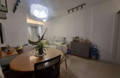 Espetacular apartamento à venda rua ferreira pontes, grajaú. são 2 quartos com suíte e dependências e vaga