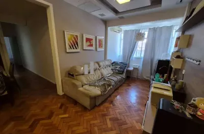 Alugo apartamento na rua doutor satamini - tijuca! são 2 quartos, próximo a estação de metrô afonso pena