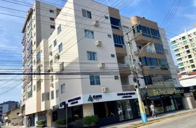 Amplo apartamento, quadra mar, aceita financiamento, gravatá