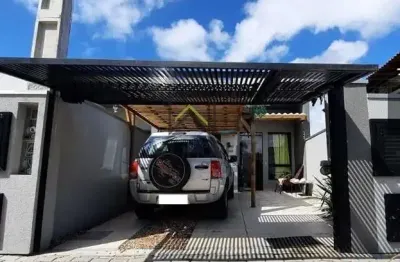 Casa 2 Dormitórios sendo 1 Suíte Quadra Mar - Gravatá - Navegantes