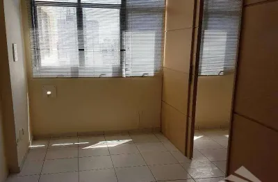 Sala comercial com 1 sala à venda na Rua Duque de Caxias, Centro, Taubaté