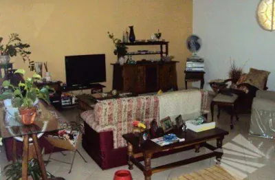 Casa à venda, 270 m² por r$ 1.350.000,00 - vila jaboticabeira - taubaté/sp