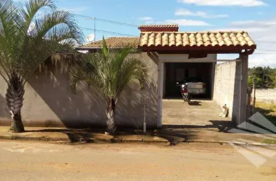 Casa com 3 quartos à venda na Rua Pedro Capelleto, Barreiro, Taubaté