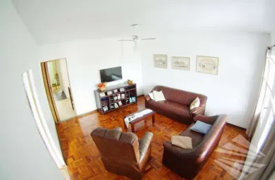 Casa com 3 dormitórios e edícula à venda, 220 m² por r$ 450.000 - jardim independência - taubaté/sp