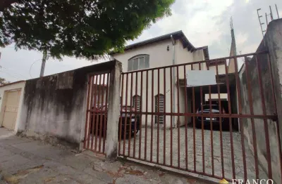 Casa com 5 dormitórios à venda, 236 m² - vila nossa senhora das graças - taubaté/sp