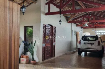 Casa com 3 dormitórios à venda, 320 m² - chácara do visconde - taubaté/sp