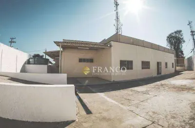 Barracão / Galpão / Depósito com 1 sala à venda na Rua Silveiras, Vila Iapi, Taubaté