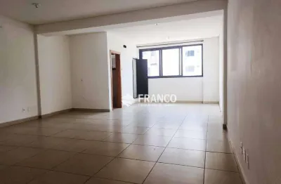 Sala comercial com 1 sala para alugar na Rua Doutor Souza Alves, Centro, Taubaté