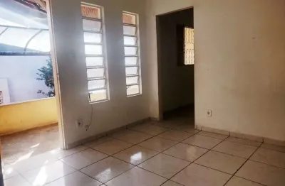Casa com 3 dormitórios à venda, 185 m² - parque três marias - taubaté/sp