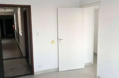 Sala comercial com 4 salas à venda na Rua Carneiro de Souza, Centro, Taubaté