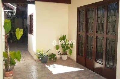 Casa com 3 dormitórios à venda, 134 m² - centro - tremembé/sp