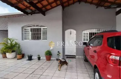 Casa com 3 dormitórios, 330 m² - venda por r$ 800.000,00 ou aluguel por r$ 3.969,65/mês - jardim morumby - taubaté/sp