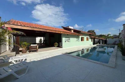 Casa com 3 dormitórios sendo 01 escritório à venda, 205 m² - quiririm - taubaté/sp