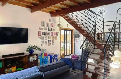 Casa com 3 dormitórios à venda, 200 m² por r$ 675.000,00 - barreiro - taubaté/sp